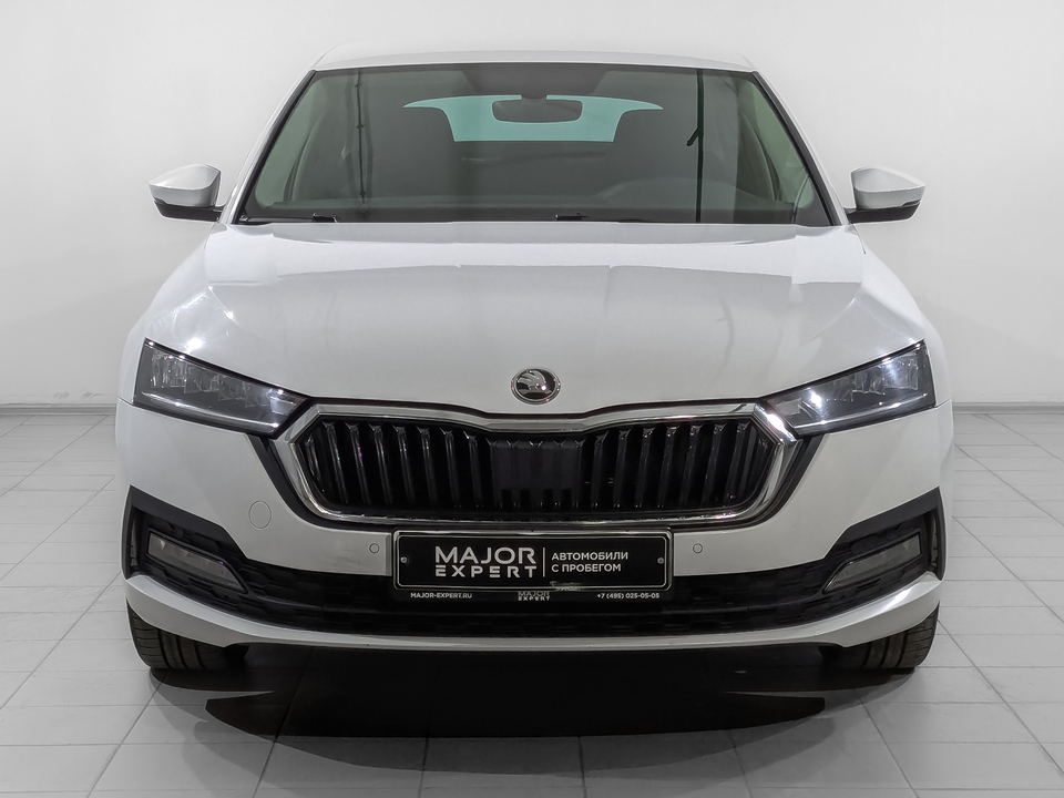 car-card-slide Skoda Octavia 2020 102 374км фото №2
