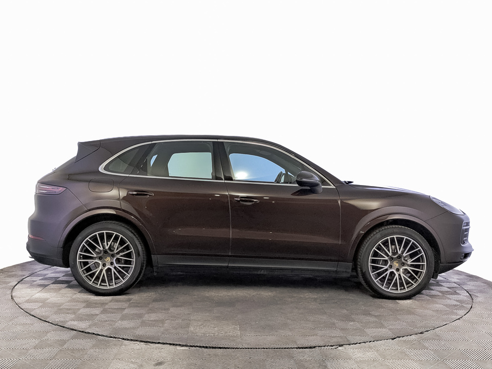 car-card-slide Porsche Cayenne 2021 47 400км фото №4