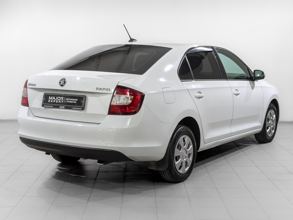 car-card-slide Skoda Rapid 2019 142 257км фото №5