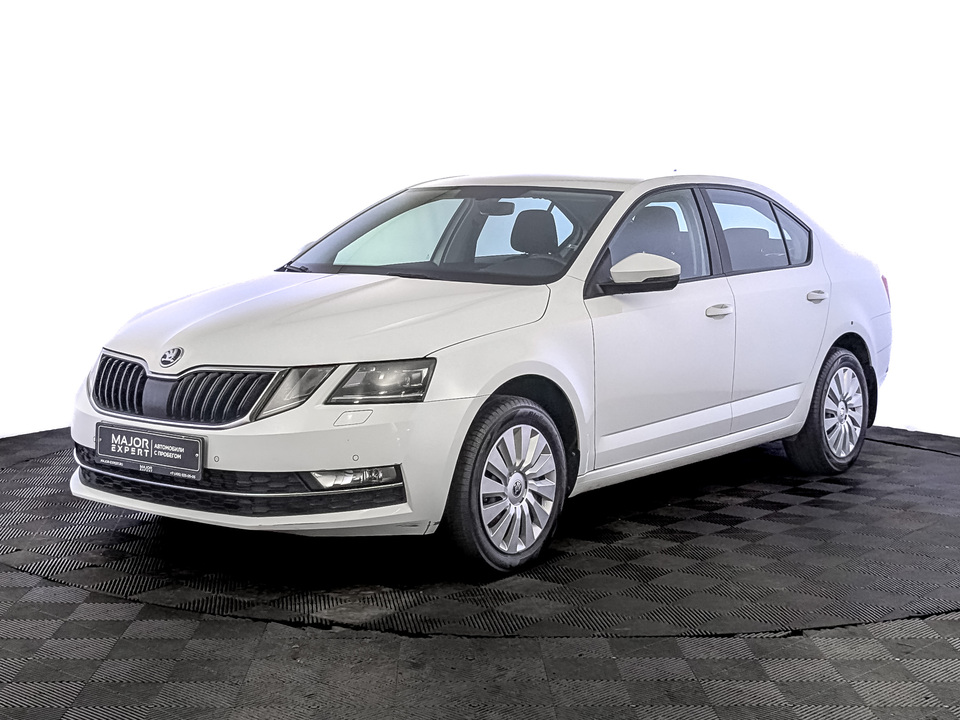car-card-slide Skoda Octavia 2020 122 569км фото №1