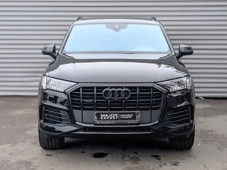 Audi Q7 2023 27 856км фото №2