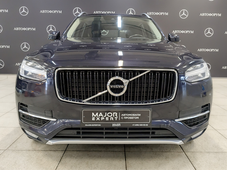 car-card-slide Volvo XC90 2019 128 197км фото №2