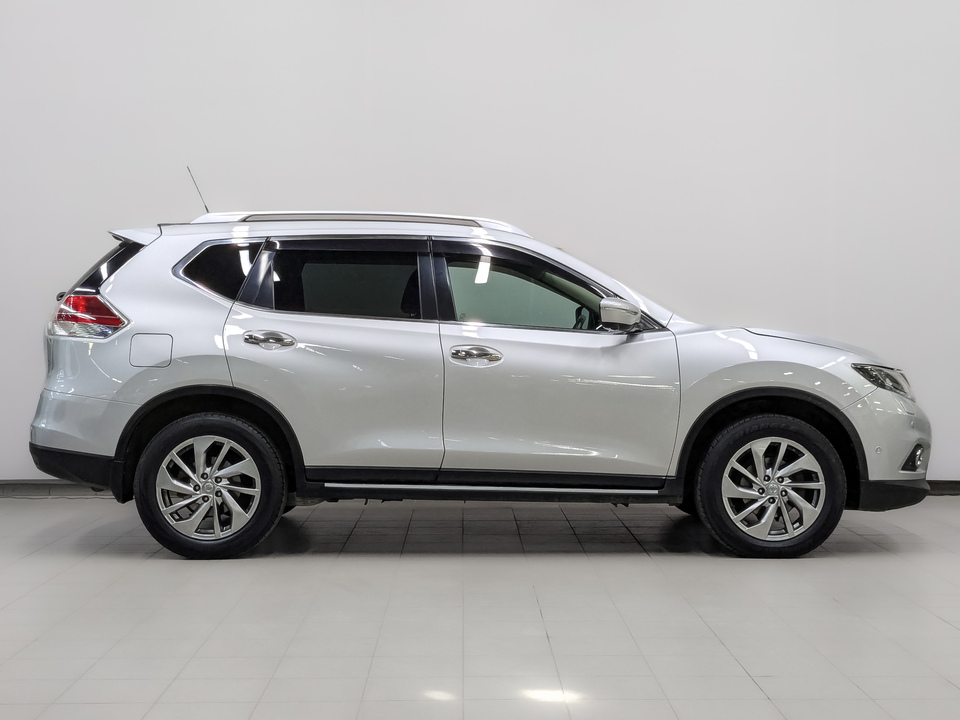 car-card-slide Nissan X-Trail 2015 206 300км фото №4