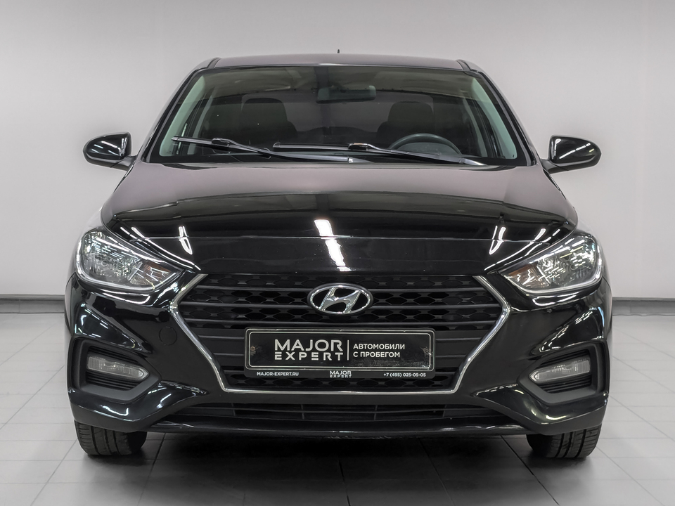 car-card-slide Hyundai Solaris 2017 226 605км фото №2