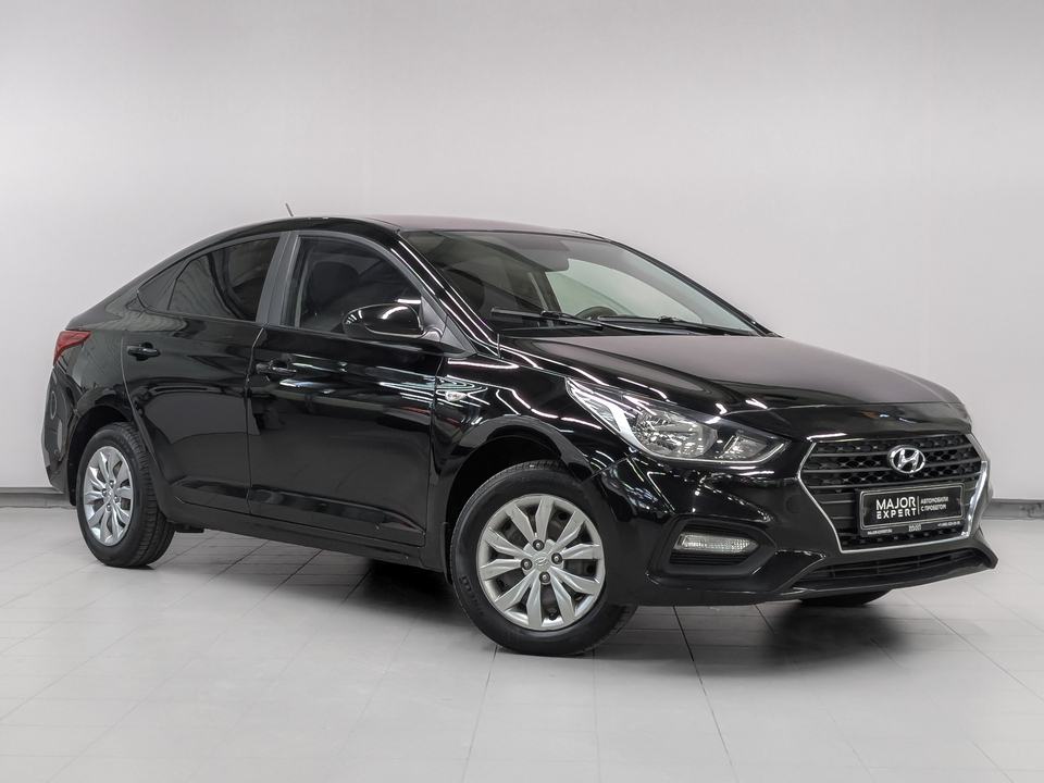 car-card-slide Hyundai Solaris 2017 226 605км фото №3