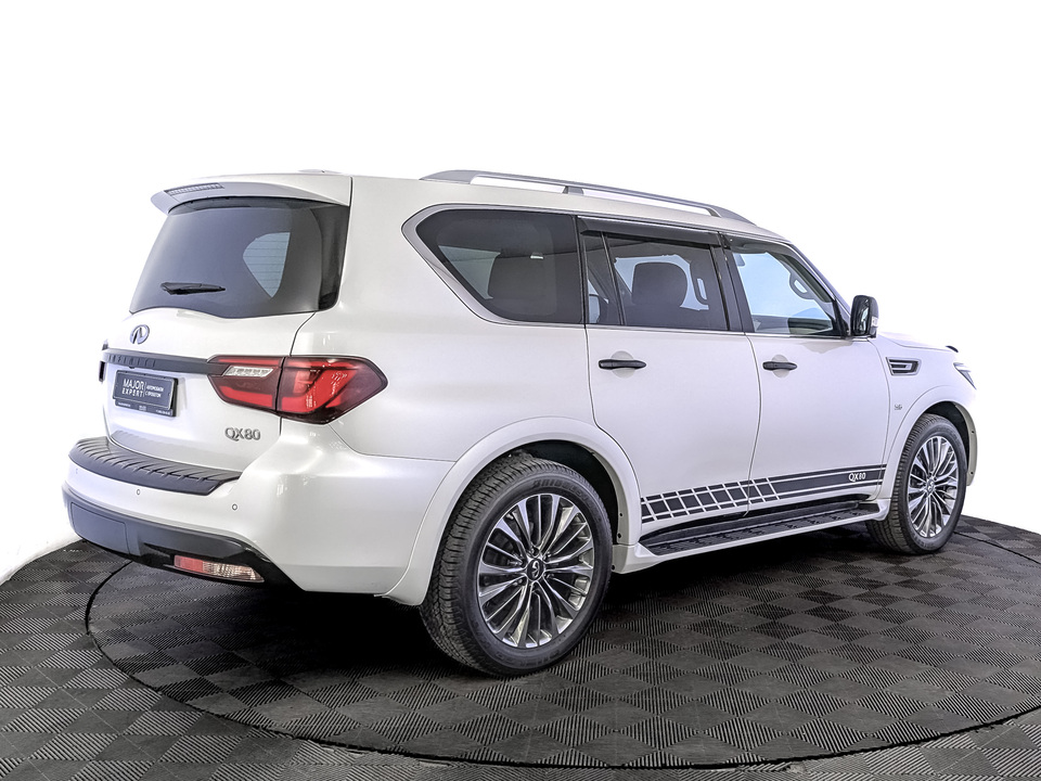 car-card-slide Infiniti QX80 2019 28 254км фото №5