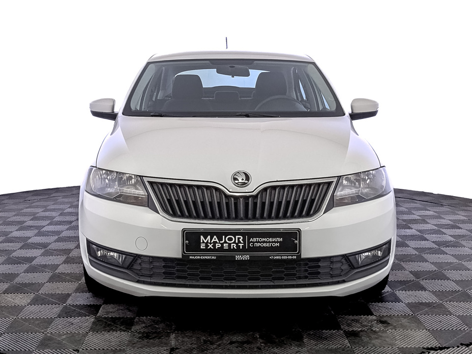 car-card-slide Skoda Rapid 2019 99 438км фото №2