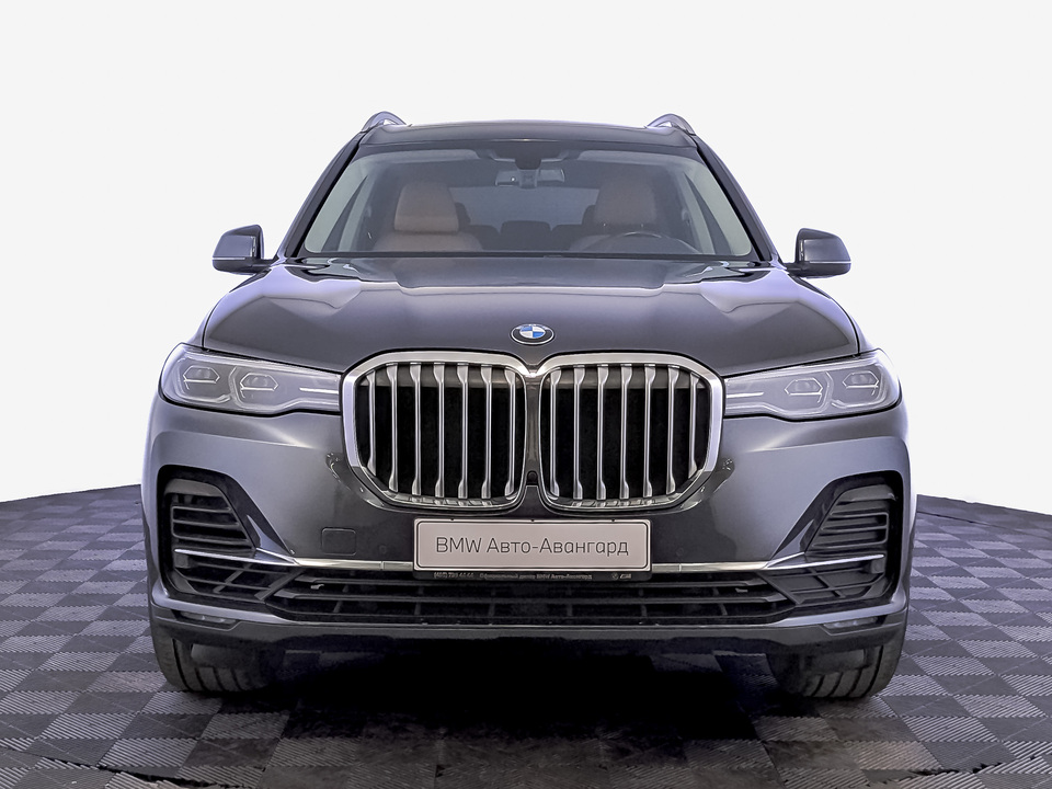 BMW X7 2019 136 283км фото №2