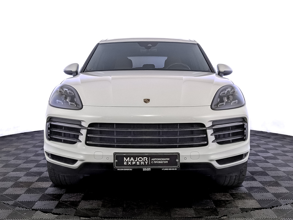 car-card-slide Porsche Cayenne 2021 68 364км фото №2