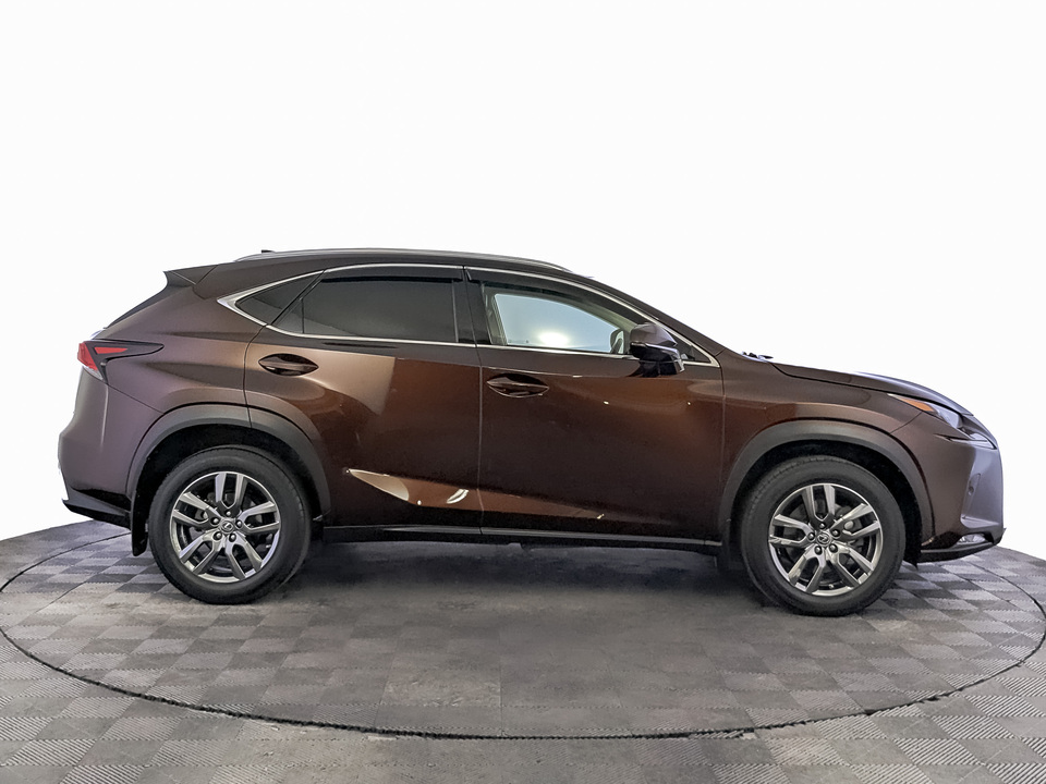 car-card-slide Lexus NX 2018 111 557км фото №4
