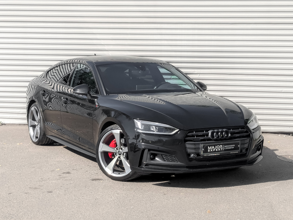 car-card-slide Audi A5 2019 136 931км фото №3