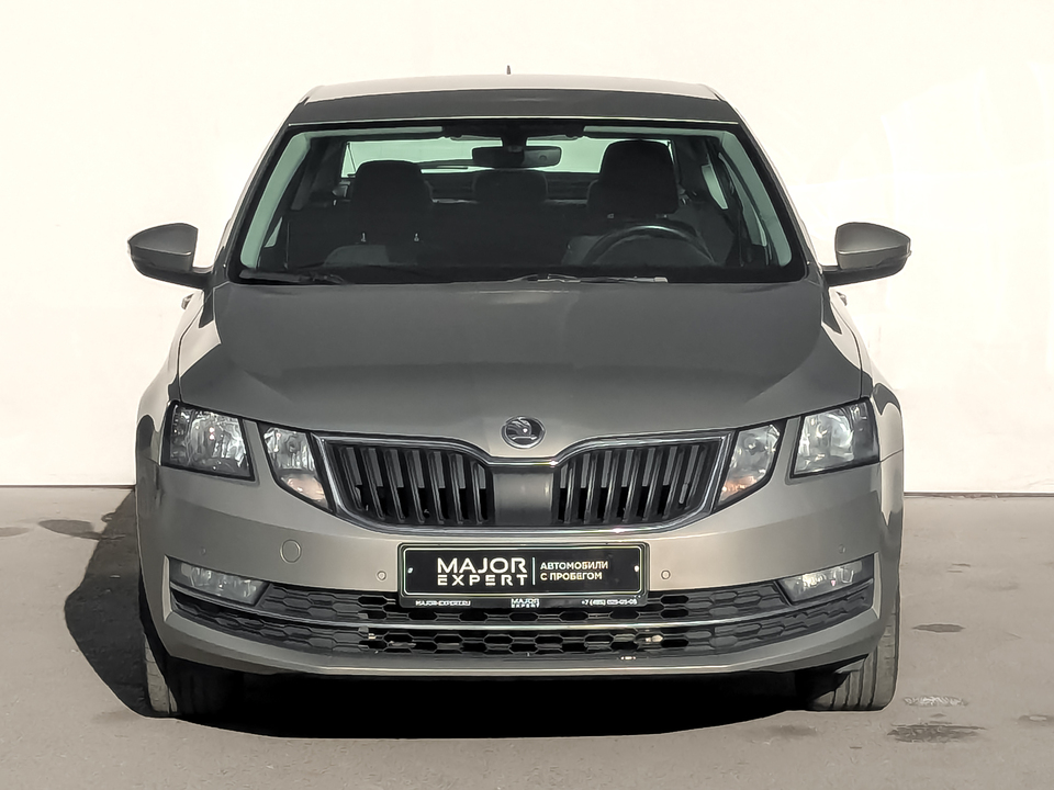 car-card-slide Skoda Octavia 2020 108 731км фото №2