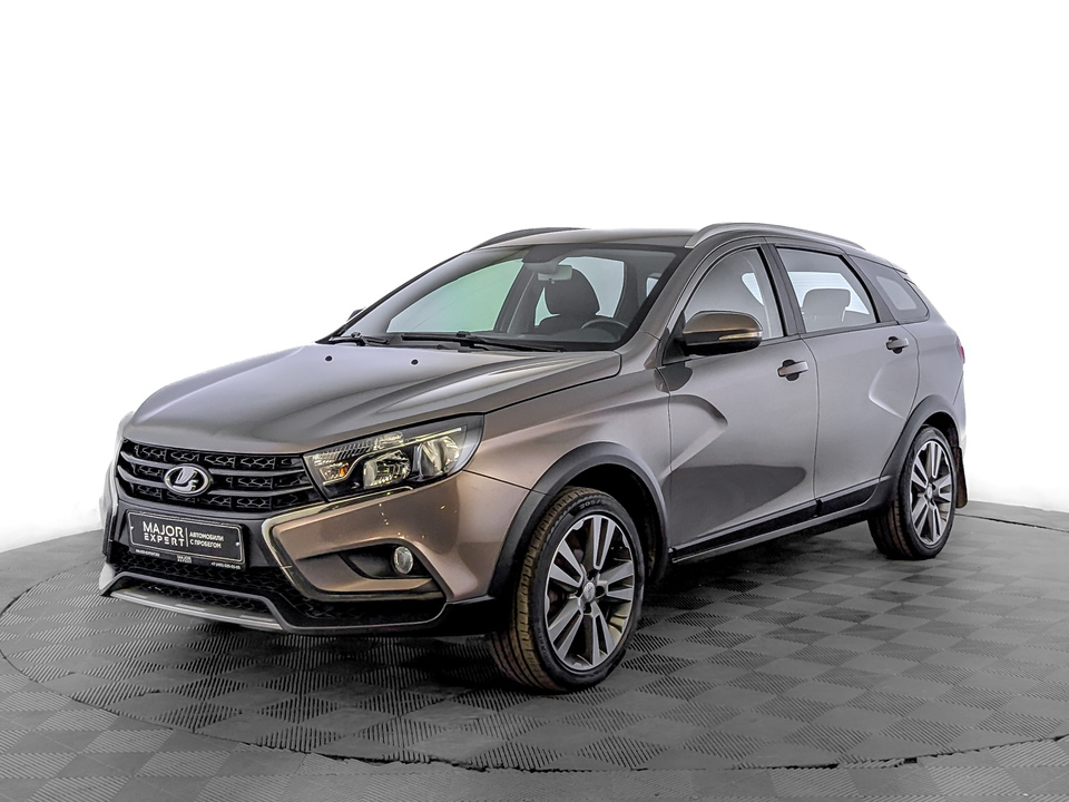 car-card-slide Lada Vesta 2020 114 000км фото №1