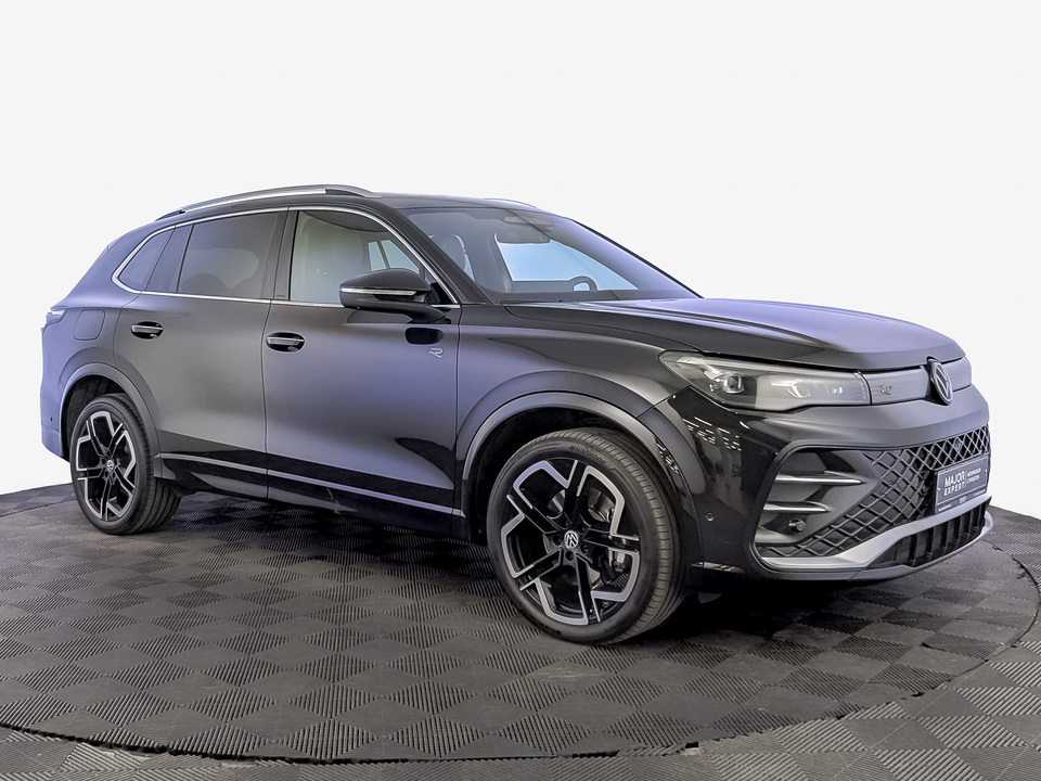 Volkswagen Tiguan 2024 43 080км фото №3