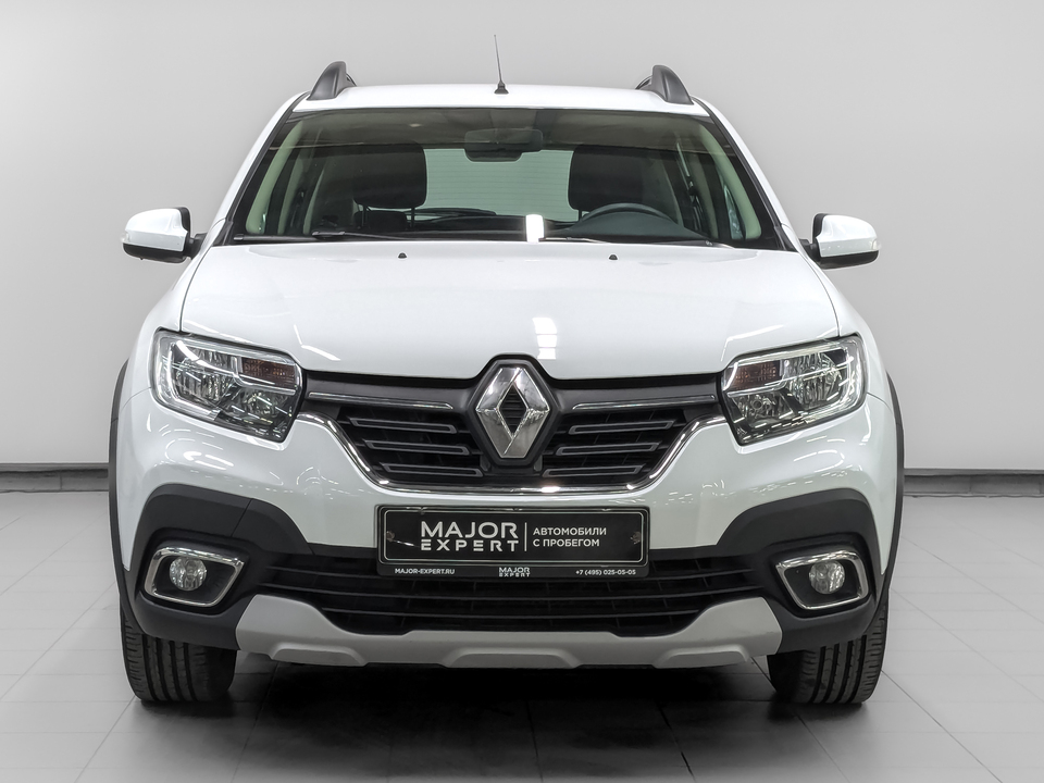 car-card-slide Renault Sandero 2021 62 235км фото №2