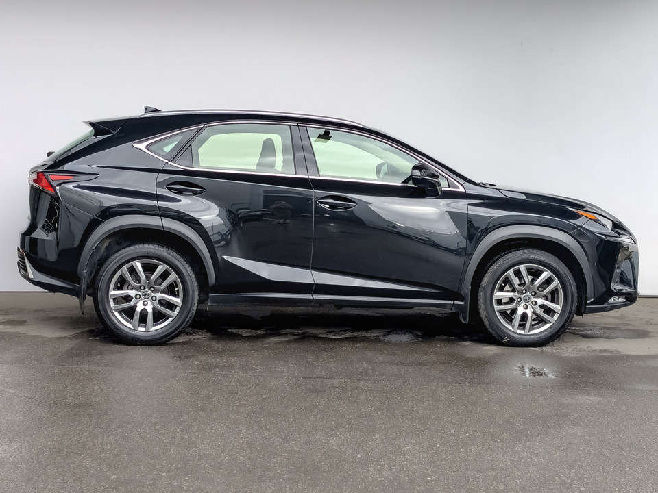 car-card-slide Lexus NX 2021 30 236км фото №4