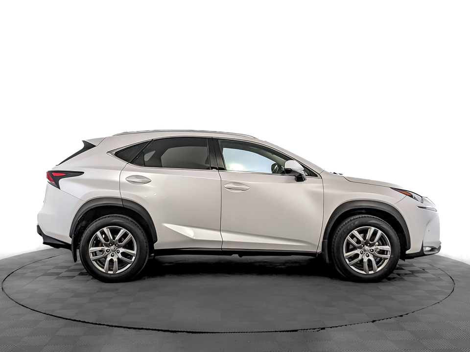 Lexus NX 2017 166 995км фото №4