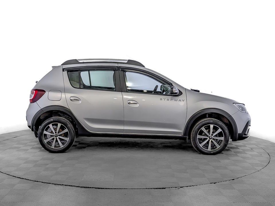 car-card-slide Renault Sandero 2019 32 690км фото №4