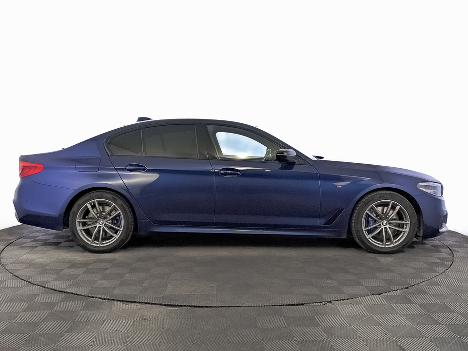 car-card-slide BMW 5 серии 2019 200 523км фото №4