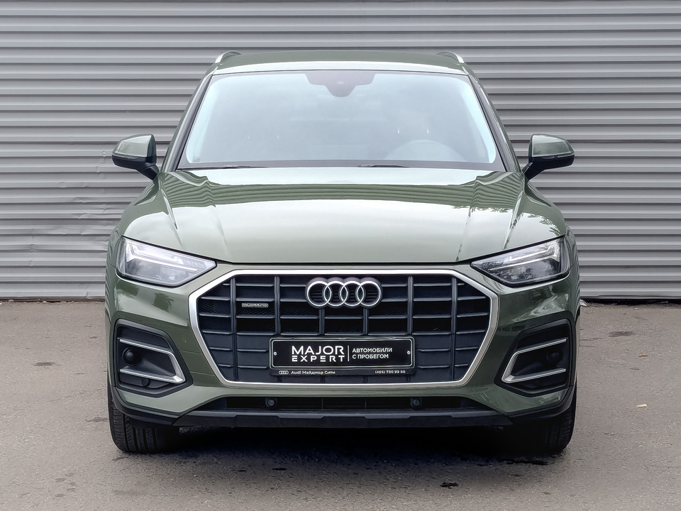 car-card-slide Audi Q5 2021 74 260км фото №2