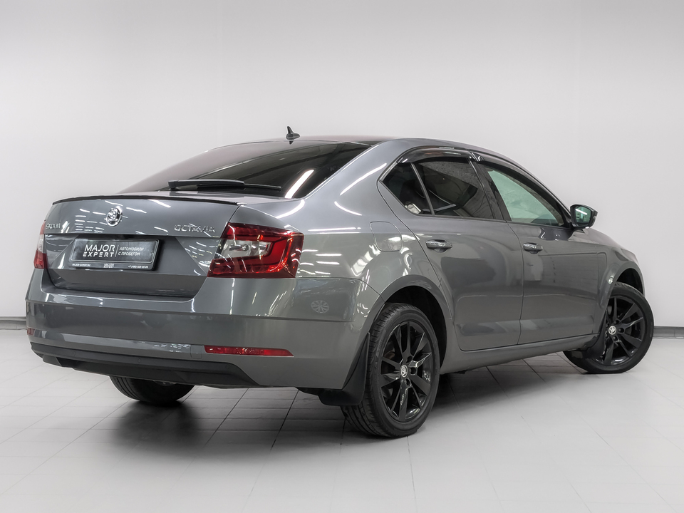 car-card-slide Skoda Octavia 2018 91 921км фото №5