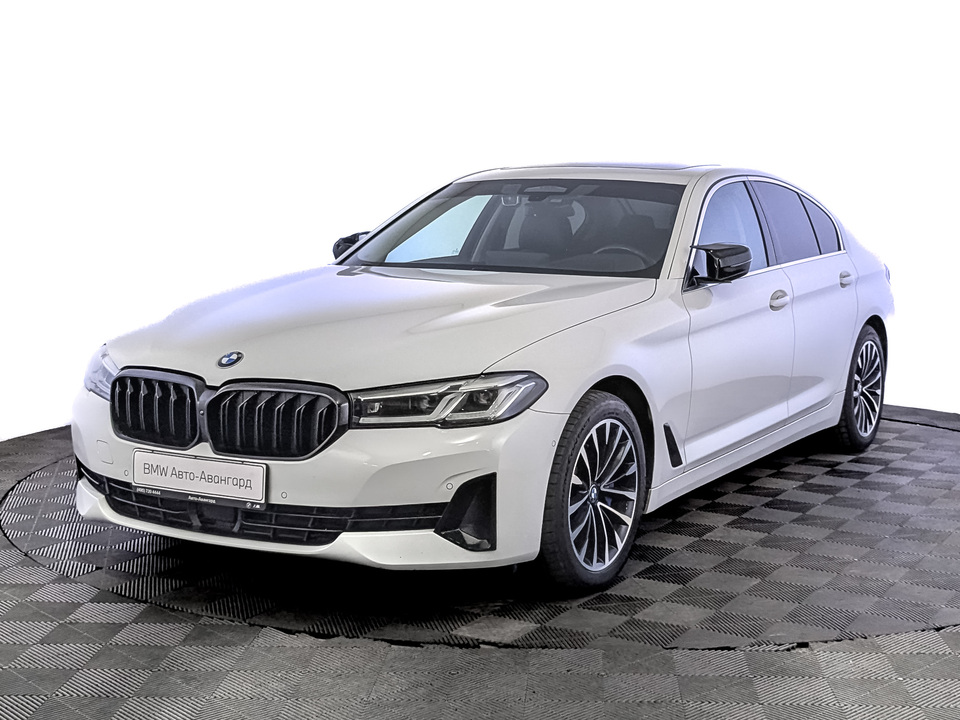 car-card-slide BMW 5 серии 2022 100 111км фото №1