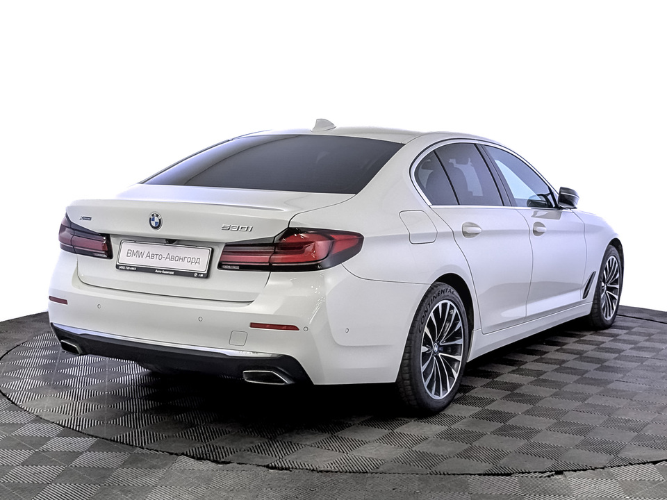 car-card-slide BMW 5 серии 2022 100 111км фото №5