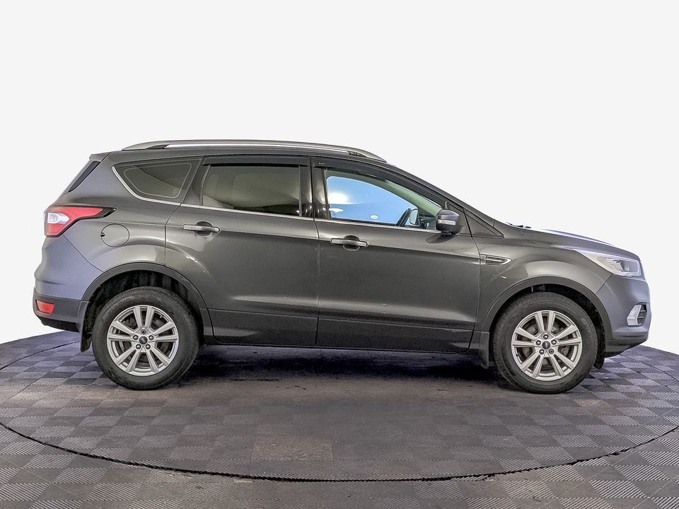 Ford Kuga 2018 186 959км фото №4