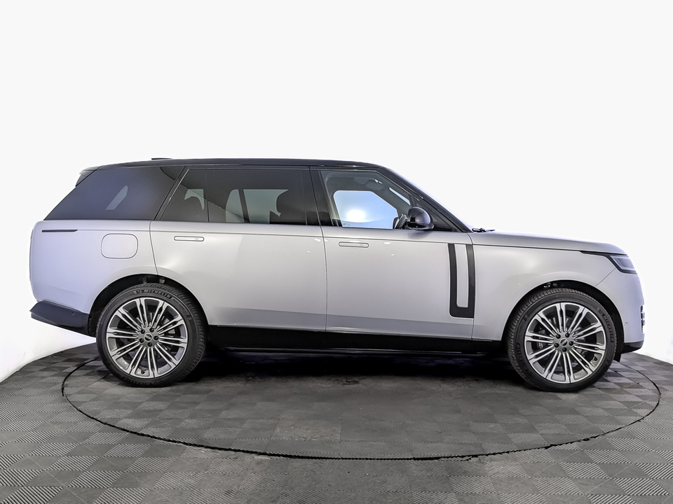 Land Rover Range Rover 2023 40 537км фото №4
