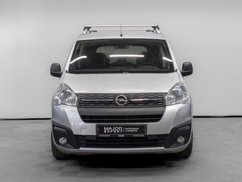 car-card-slide Opel Combo 2021 82 804км фото №2