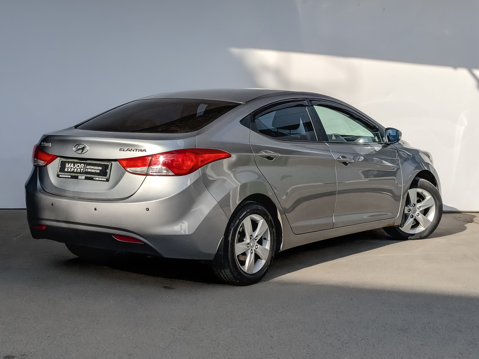car-card-slide Hyundai Elantra 2012 95 524км фото №5
