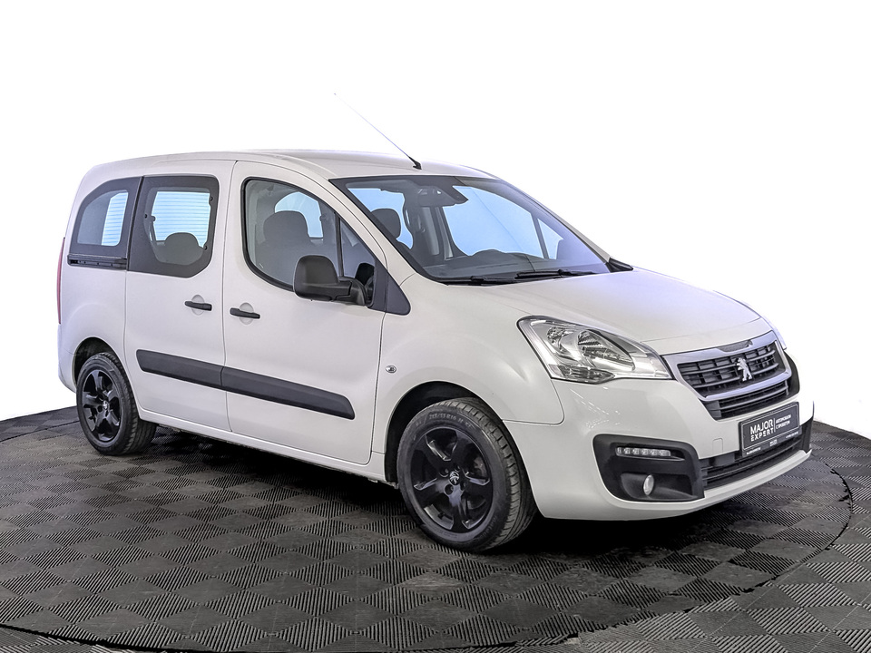 car-card-slide Peugeot Partner 2021 104 294км фото №3