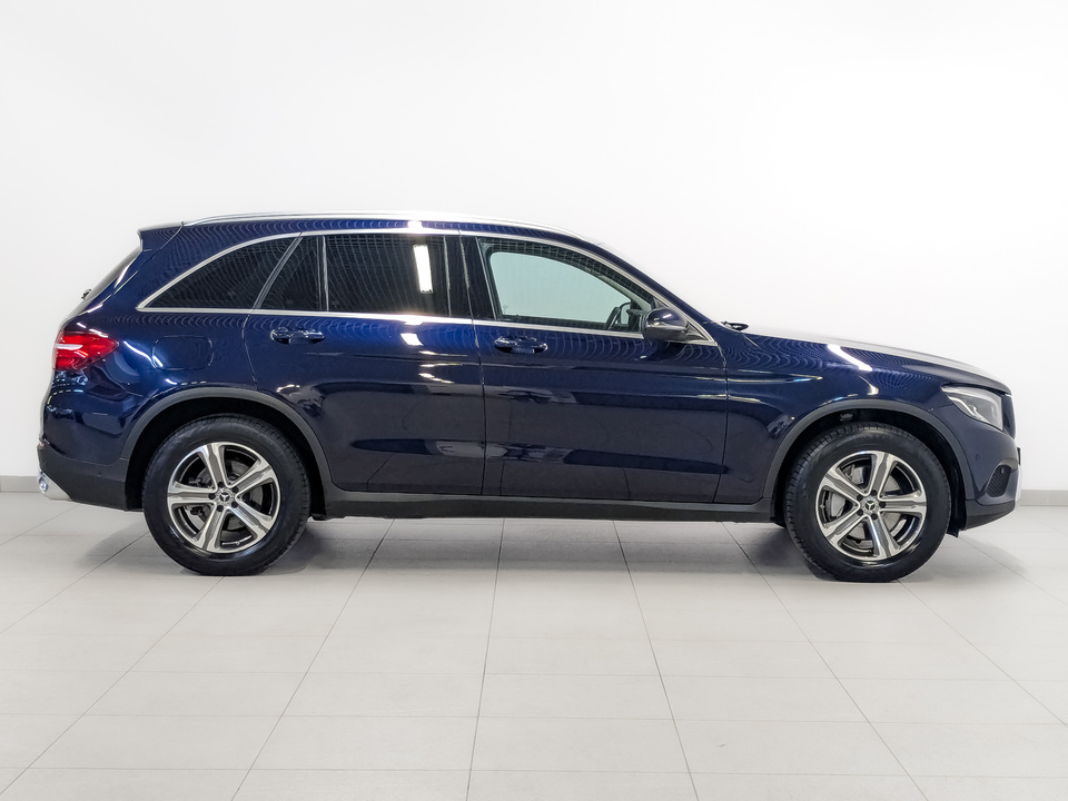 car-card-slide Mercedes-Benz GLC 2017 84 472км фото №4