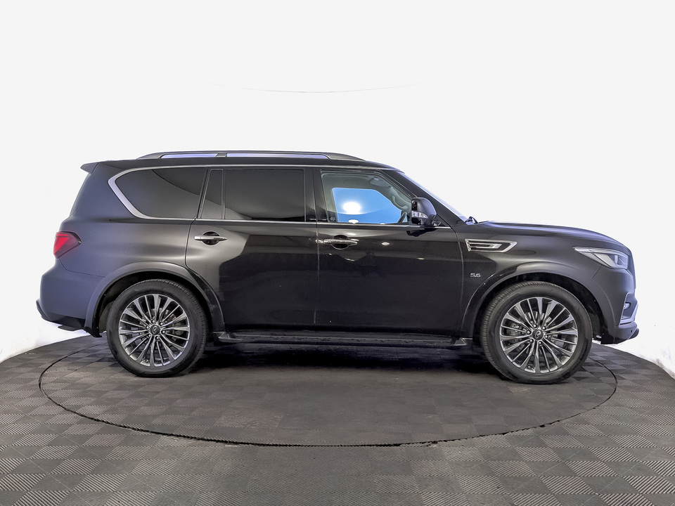 car-card-slide Infiniti QX80 2019 137 396км фото №4