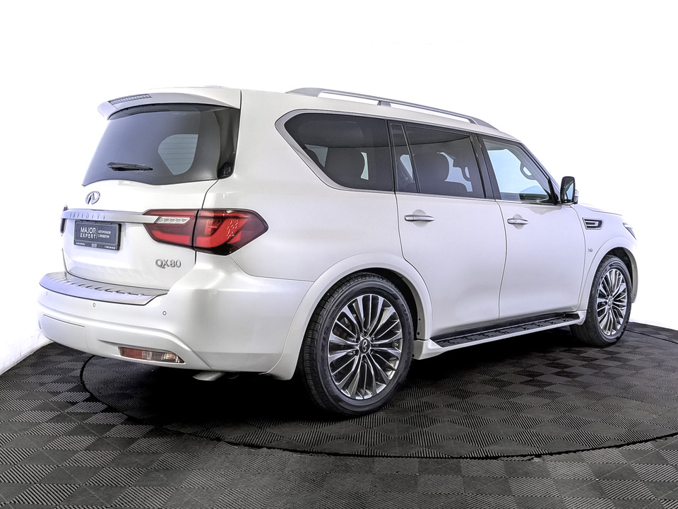 car-card-slide Infiniti QX80 2019 98 571км фото №5