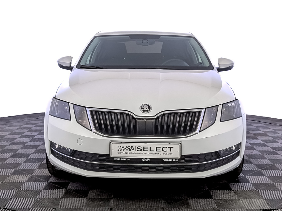car-card-slide Skoda Octavia 2019 94 440км фото №2