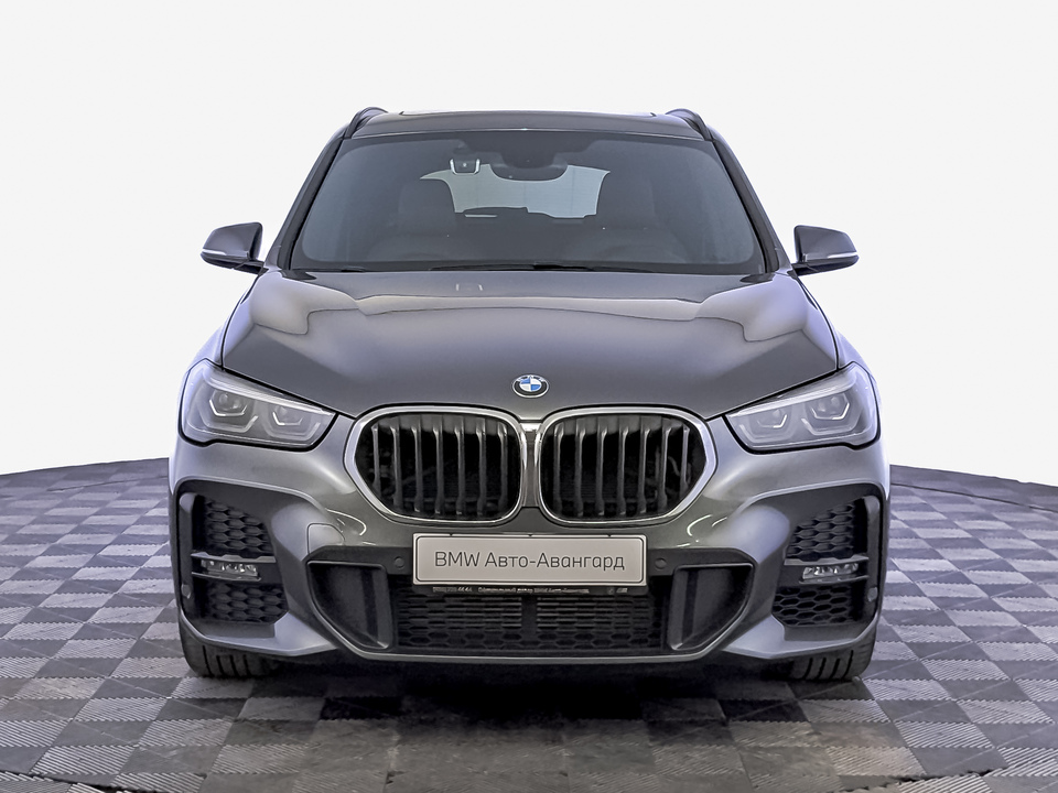 BMW X1 2021 33 800км фото №2