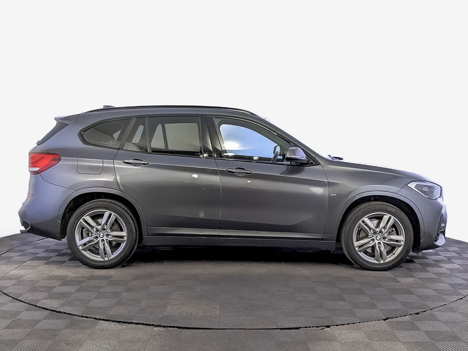 BMW X1 2021 33 800км фото №4