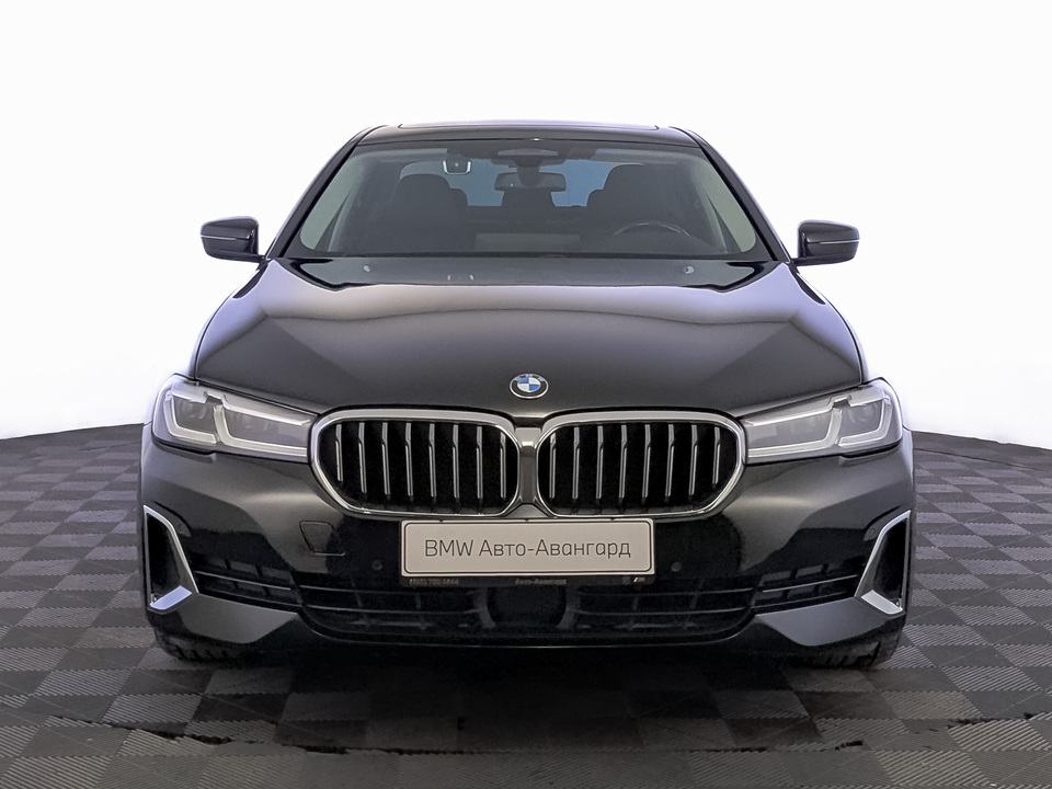 car-card-slide BMW 5 серии 2021 55 243км фото №2