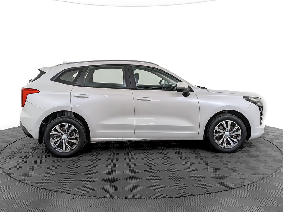 car-card-slide Haval Jolion 2023 182 873км фото №4