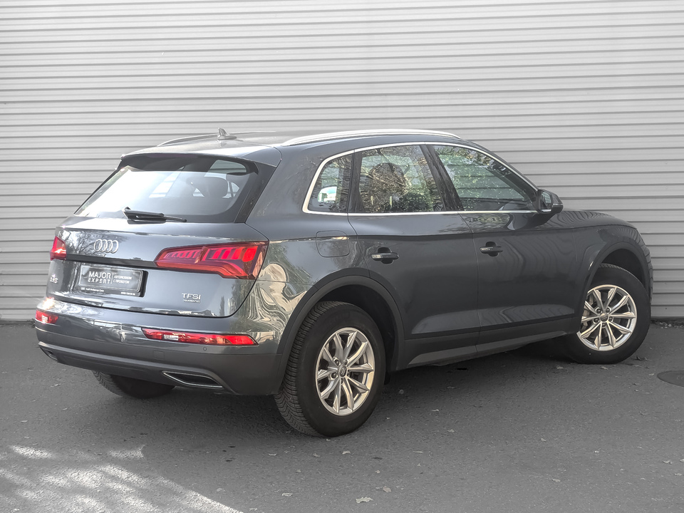 car-card-slide Audi Q5 2018 59 203км фото №5