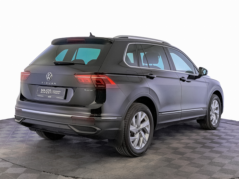 car-card-slide Volkswagen Tiguan 2021 17 314км фото №5