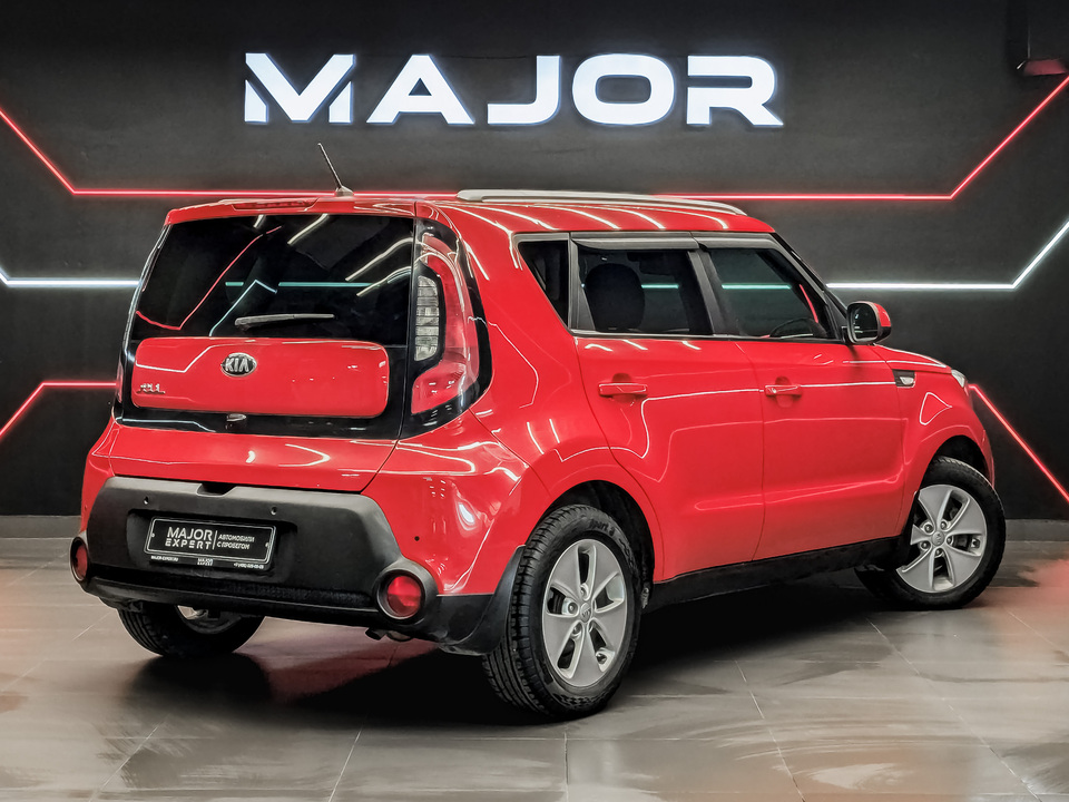 car-card-slide Kia Soul 2016 160 000км фото №5