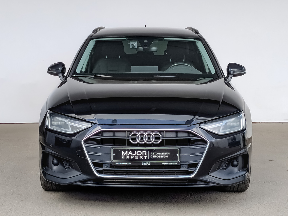 car-card-slide Audi A4 2020 101 712км фото №2