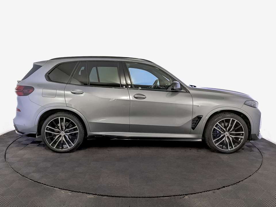 car-card-slide BMW X5 2023 84 363км фото №4