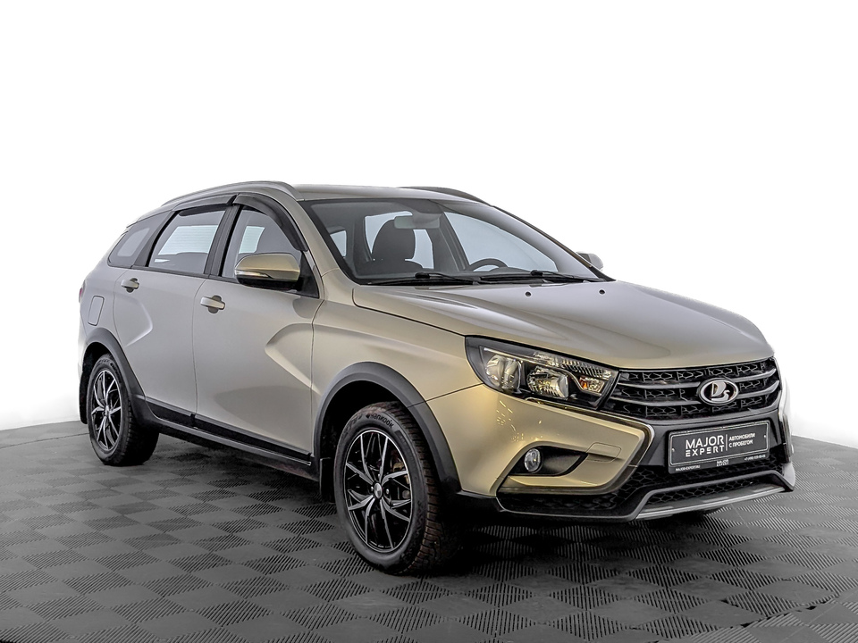 car-card-slide Lada Vesta 2018 61 371км фото №3