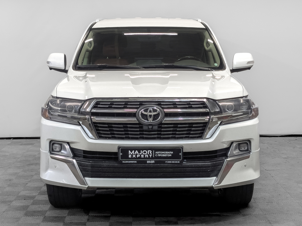 Toyota Land Cruiser 200 2020 127 645км фото №2