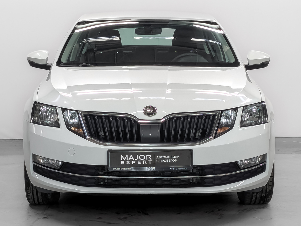 car-card-slide Skoda Octavia 2019 76 921км фото №2