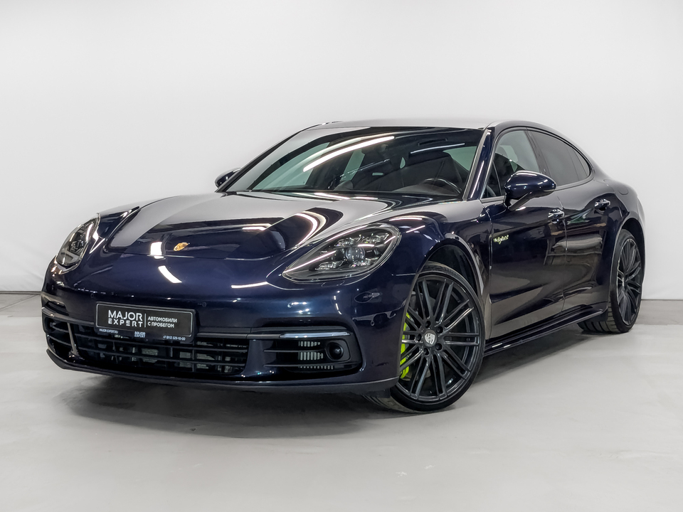 car-card-slide Porsche Panamera 2017 109 000км фото №1