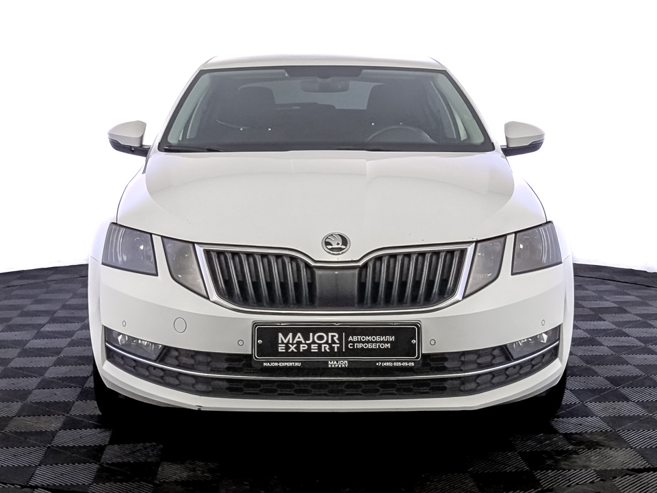 car-card-slide Skoda Octavia 2019 148 647км фото №2